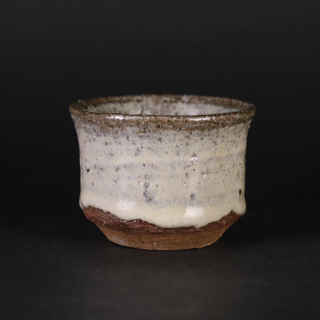内村慎太郎 作 斑唐津たちぐい呑 No.97 – ギャラリー一番館オンライン