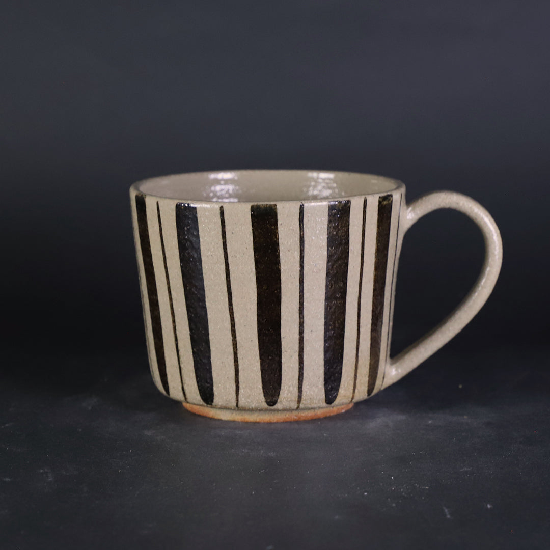 川添啓吾 作 カフェオレカップ（絵唐津2） – ギャラリー一番館