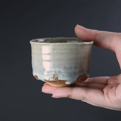 Ash-glazed sake cup No.6 by Shuichi Okamoto