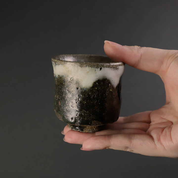丸田宗彦 作 朝鮮唐津ぐい呑 No.45 – ギャラリー一番館オンラインショップ