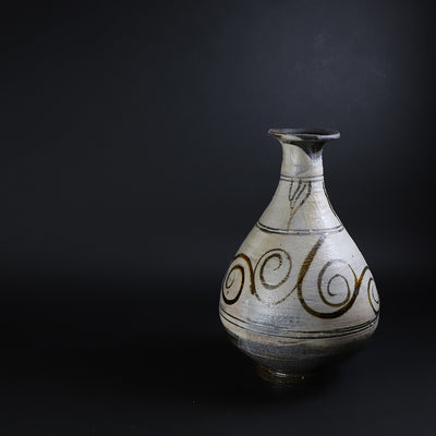 Shintaro Uchimura's work, Keiryu mountain ash covered vase No.5