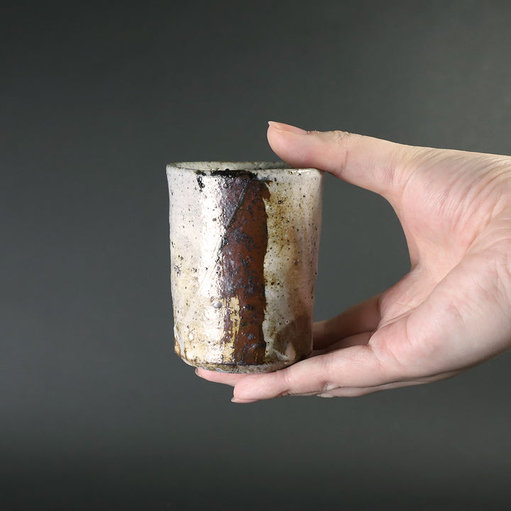 丸田宗彦 作 粉引唐津湯呑 – ギャラリー一番館オンラインショップ