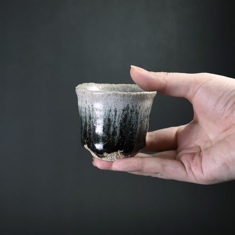 Korean Karatsu sake cup by Sakurei Okamoto (No. 27)