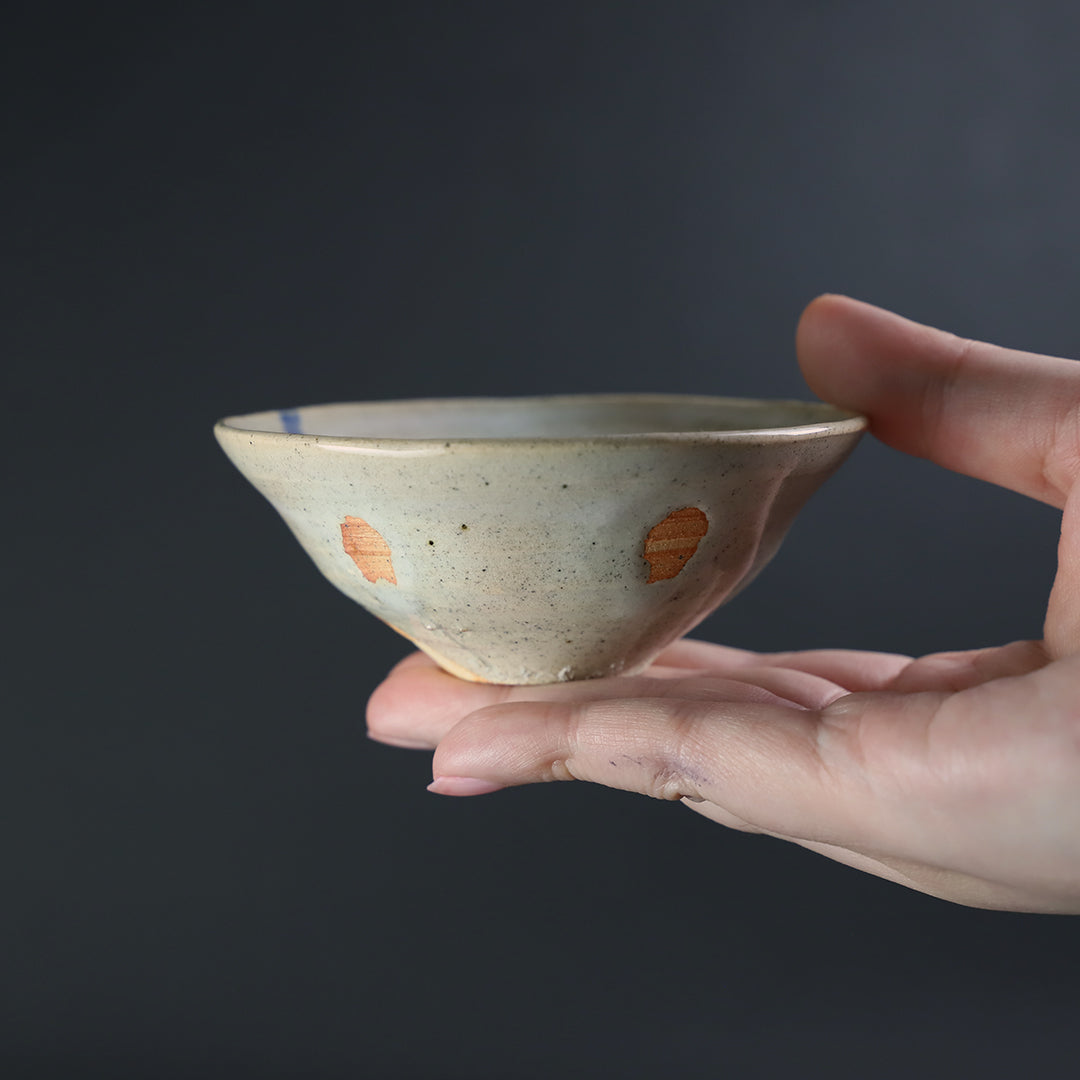 岡本作礼　唐津焼　ぐい呑 岡本作礼 作 唐津染付夫婦鳥ぐい呑 – ギャラリー一番館オンラインショップ