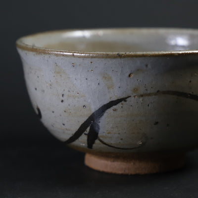 Painted Karatsu tea bowl No.6 by the 14th generation Nakazato Tarouemon