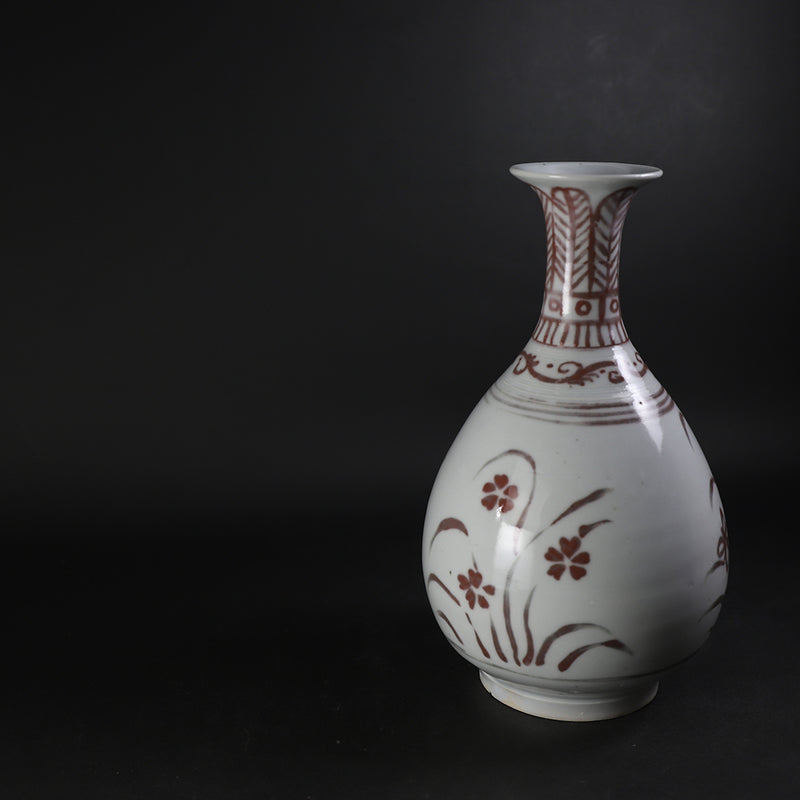 岡本作礼　作　釉裏紅草花文花入　No.10