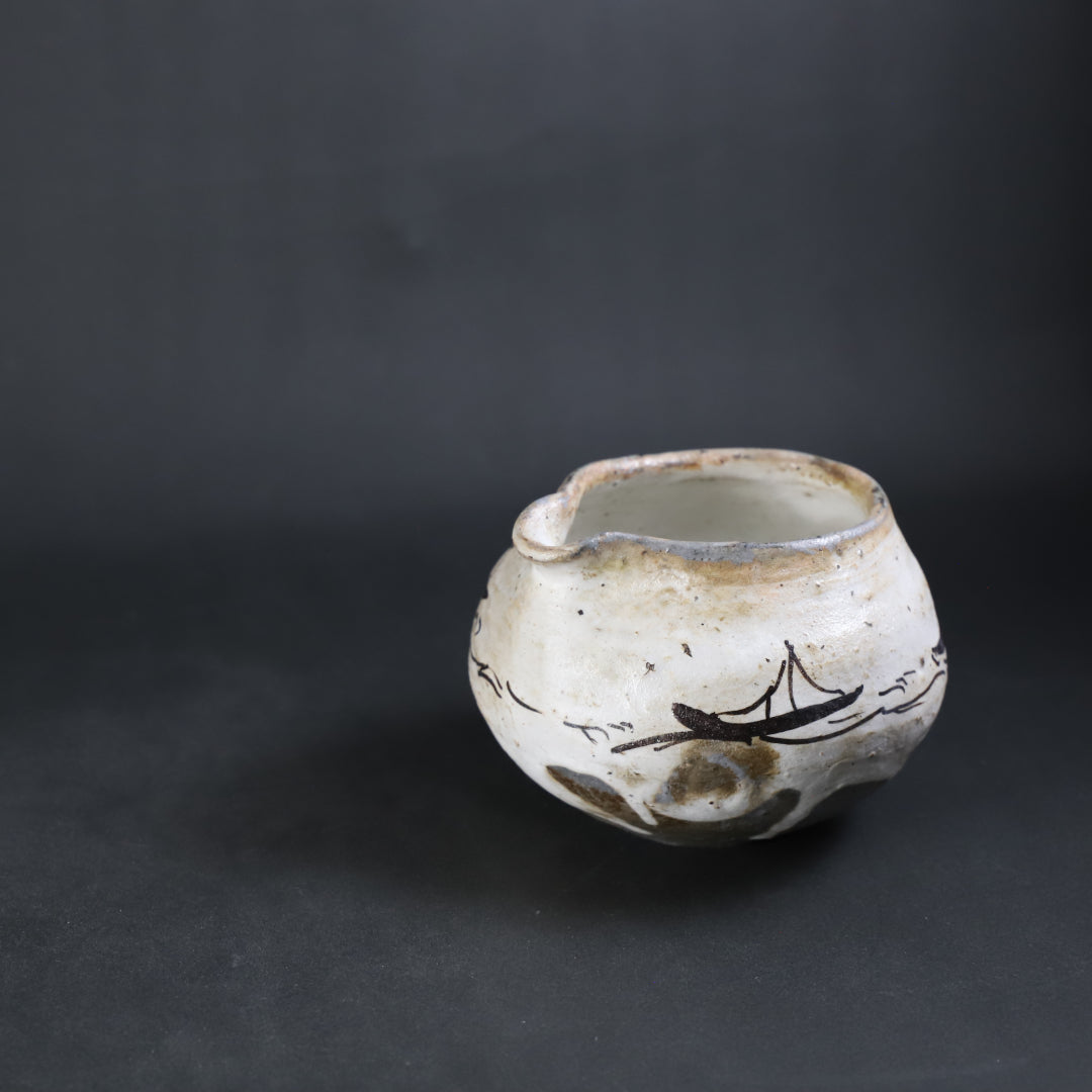 「丸田宗彦」作「粉引唐津　沓向付」五枚未使用完品　桐箱入り 丸田宗彦 作 粉引唐津酒片口 No.60 – ギャラリー一番館オンラインショップ