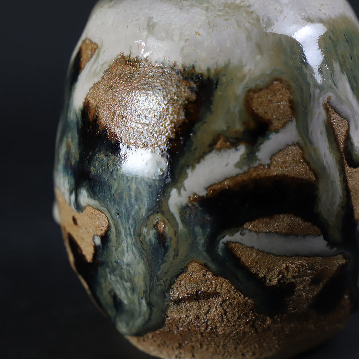 岡本作礼 作 朝鮮唐津徳利 No.27 – ギャラリー一番館オンライン