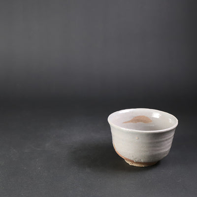 Karatsu sake cup No.33 by Naoto Yano