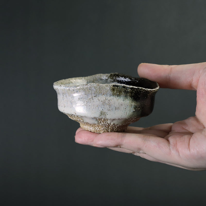 Korean Karatsu Kuinomi cup (No. 22) by Sakurei Okamoto