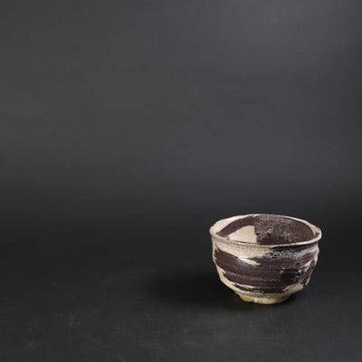 Shintaro Uchimura Gosho round black brush sake cup