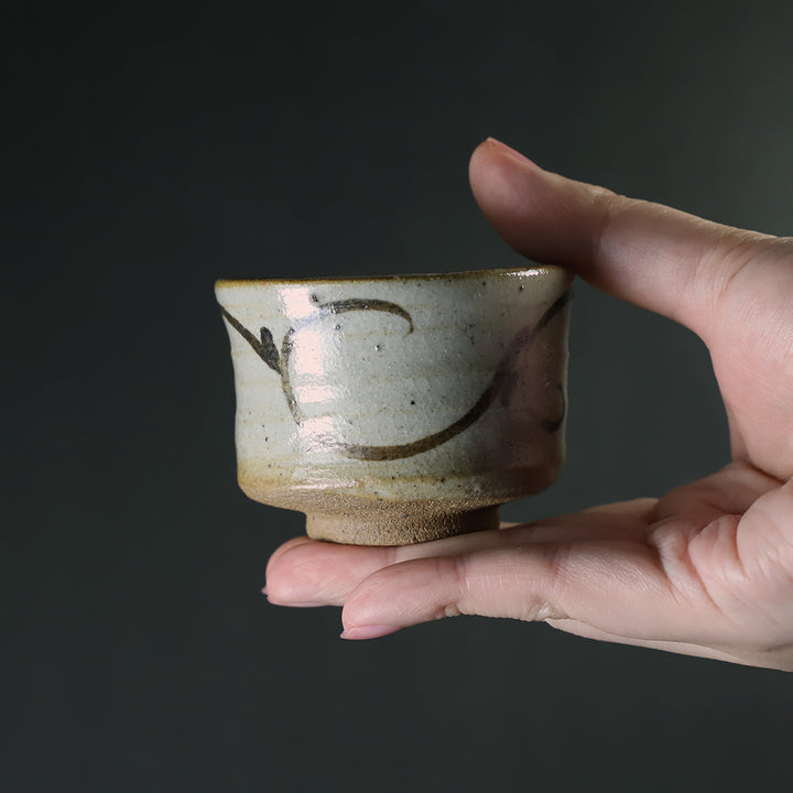 十四代中里太郎右衛門 作 絵唐津ぐい呑 No.7 – ギャラリー一番館