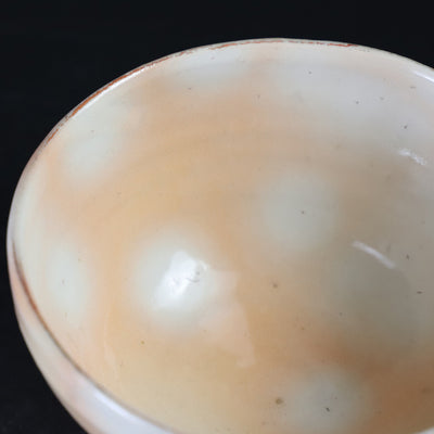 中里重利　作　唐津粉引茶盌