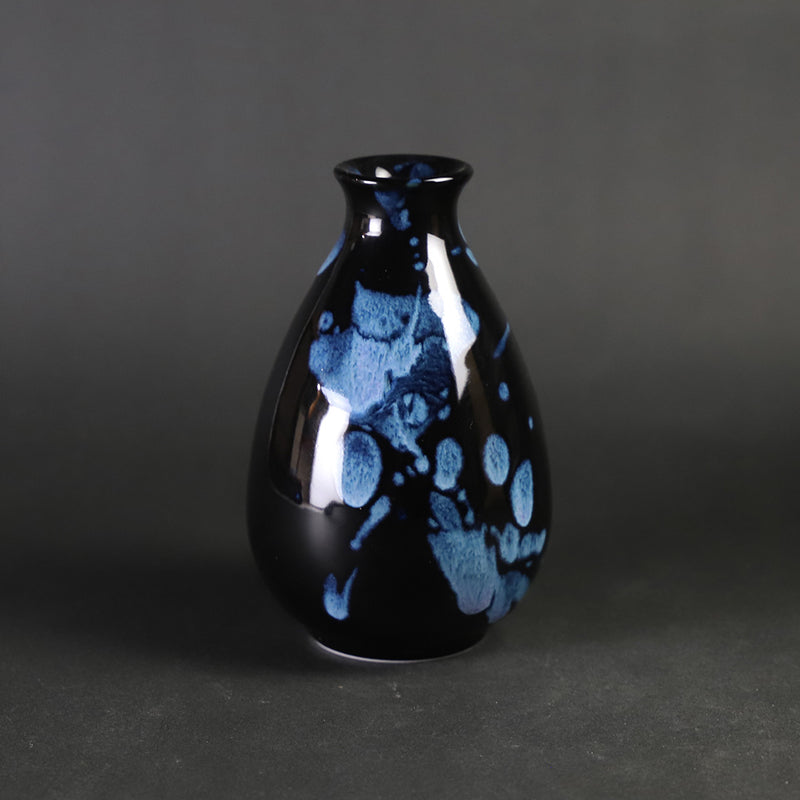 Tenmoku blue glaze drop sake bottle by Yuki Inoue