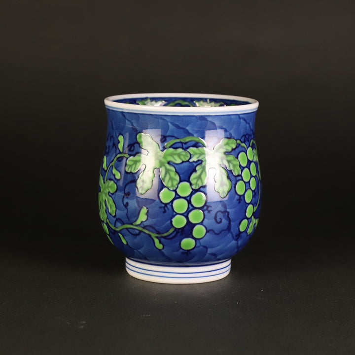 源右衛門窯 緑彩葡萄絵 湯呑 蓋付 2客 源右衛門窯 緑彩葡萄絵 湯呑 / げんえもんがま 緑彩葡萄絵 湯呑