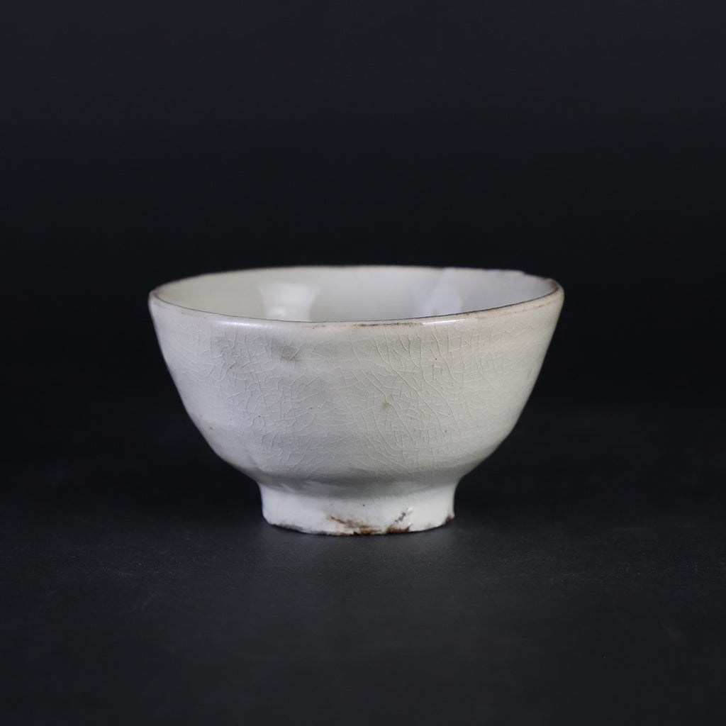 竹花正弘 作 粉引盃 No.17 – ギャラリー一番館オンラインショップ