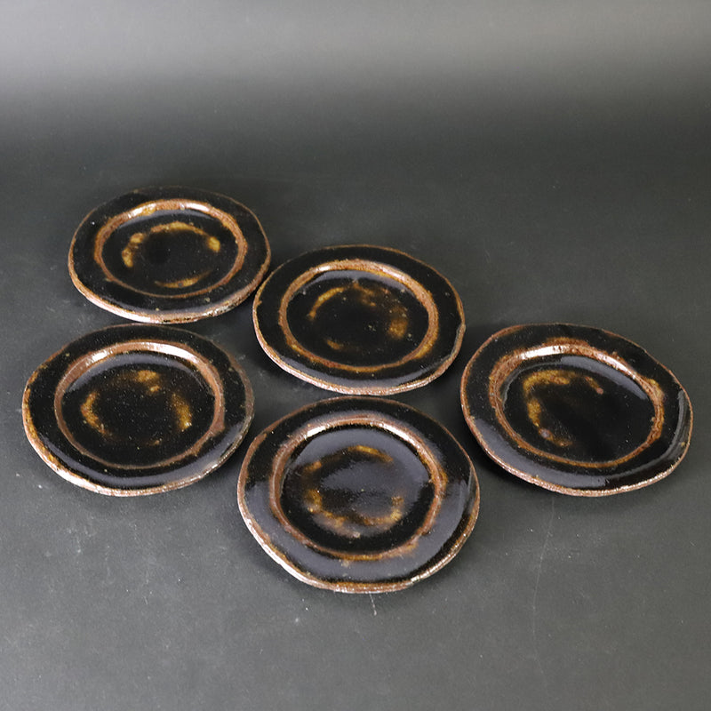 Munehiko Maruta Black Karatsu Plates