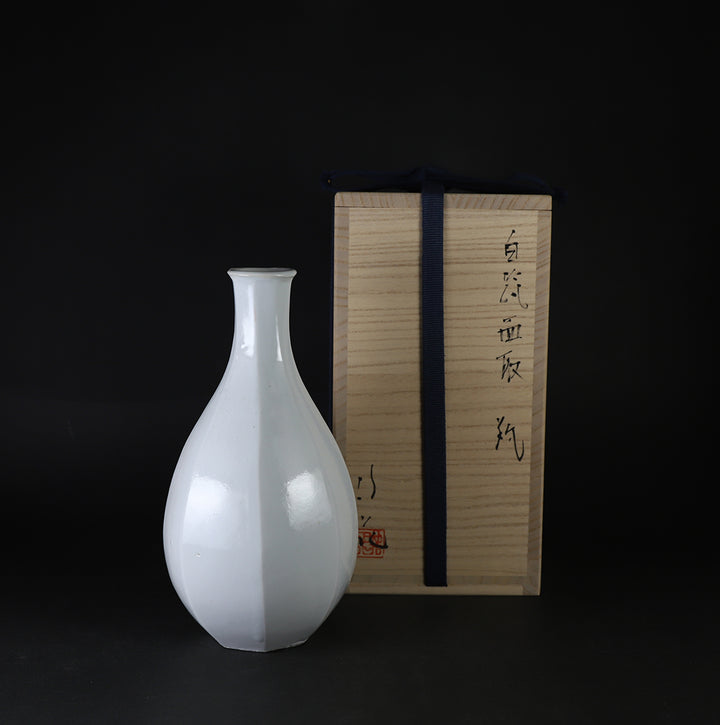 竹花正弘 作 白瓷面取瓶 – ギャラリー一番館オンラインショップ