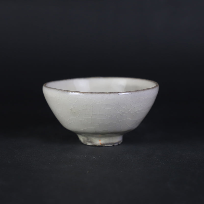 中里太亀　作　粉引ぐい呑