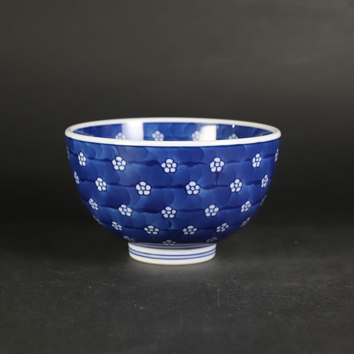 源右衛門窯 染付梅地紋飯碗 – ギャラリー一番館オンラインショップ