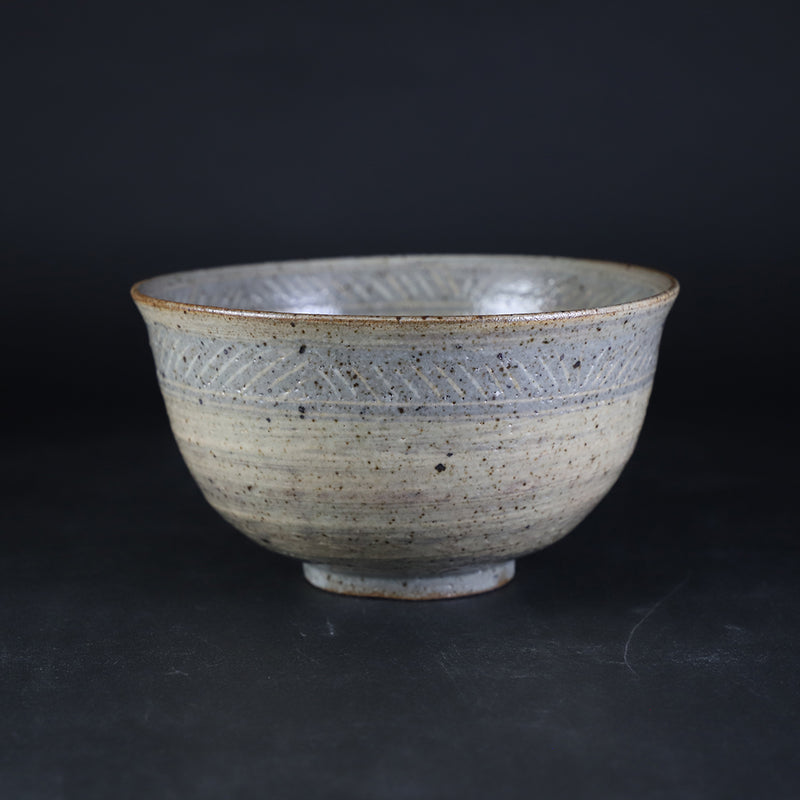 Mishima Karatsu bowl by Shuichi Okamoto