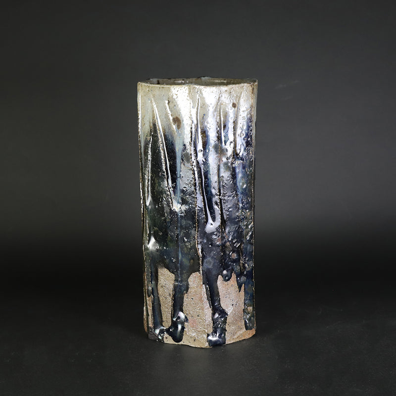 Korean Karatsu Shinogi Vase No.1 by Shuichi Okamoto