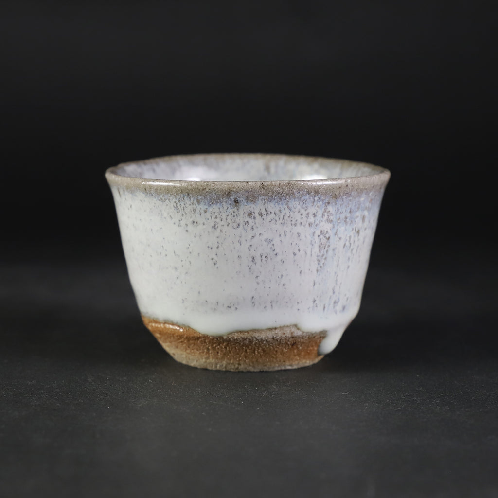 竹花正弘 作 斑唐津ぐい呑 NO.2 – ギャラリー一番館オンラインショップ