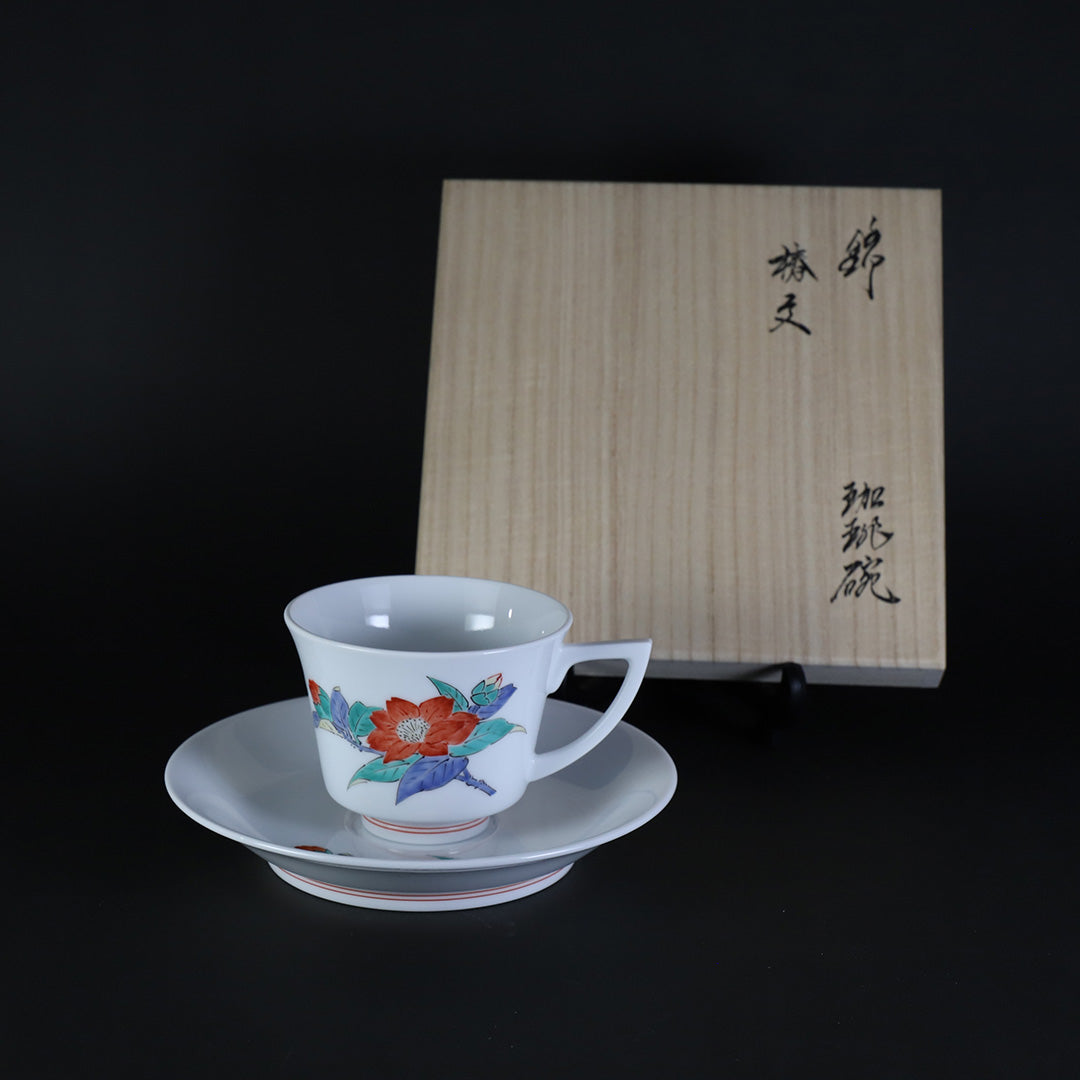 十五代柿右衛門窯 錦 柿文 飯碗 柿右衛門窯 錦椿文珈琲碗 – ギャラリー一番館オンラインショップ