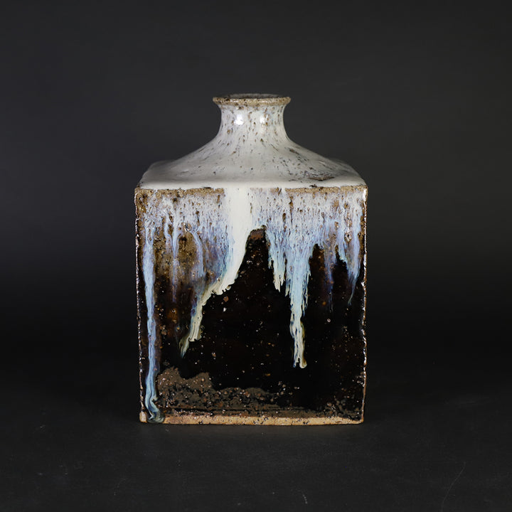 1_e4d057e9-8993-4fdd-bd15-