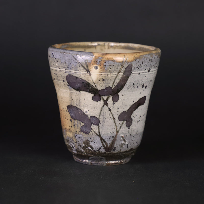 Karatsu-e Kohiki Square Teacup by Takashi Nakazato