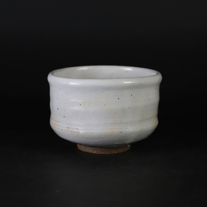 唐津焼　粉引茶盌（管理番号002） 中里太郎右衛門窯 唐津粉引茶盌 – ギャラリー一番館オンラインショップ