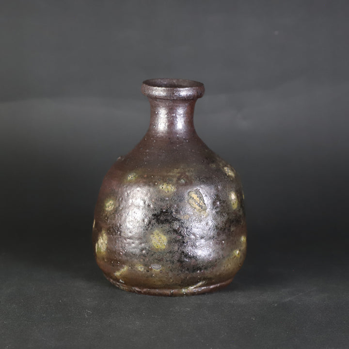 唐津南蛮徳利 唐津南蛮徳利 中里太亀 / 唐津南蛮徳利（一点物） – HULS