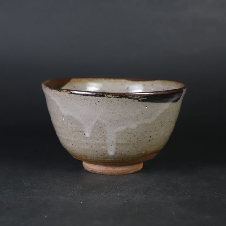 中里嘉孝　唐津皮鯨茶盌 / 唐津焼　皮鯨茶碗　共箱・共布有り 中里嘉孝 唐津皮鯨茶盌 / 唐津焼 皮鯨茶碗 共箱・共布有り