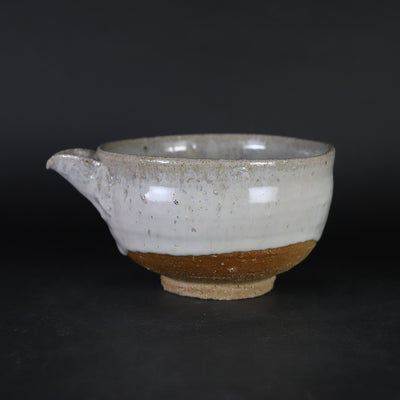 Madara Karatsu Katakuchi by the 14th generation Nakazato Tarouemon
