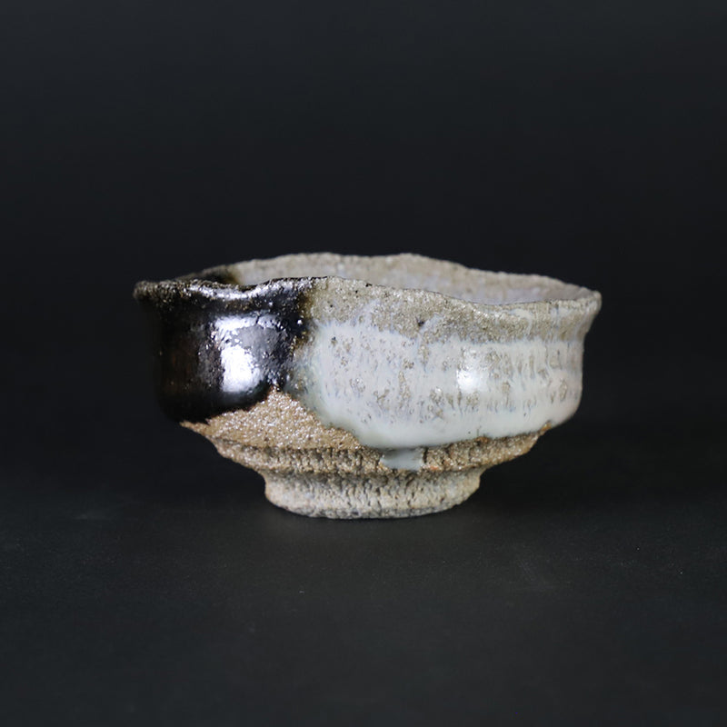 Korean Karatsu Kuinomi cup (No. 22) by Sakurei Okamoto