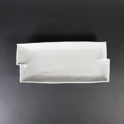 Set of white porcelain rectangular plates by Maruta Souichi Gallery