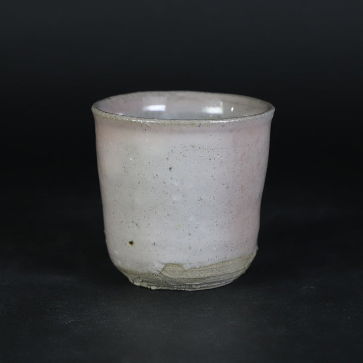 石井義久 作 斑唐津盃 No.5 – ギャラリー一番館オンラインショップ
