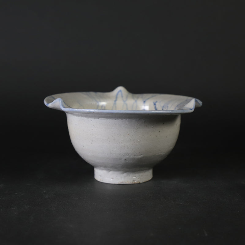 A set of blue and white porcelain dishes by Maruta Souichi Gallery