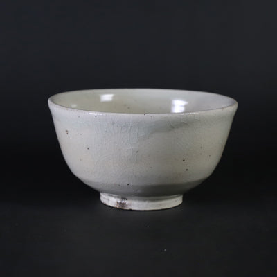 Nakazato Tarōemon Kiln Karatsu Kobiki Chawan