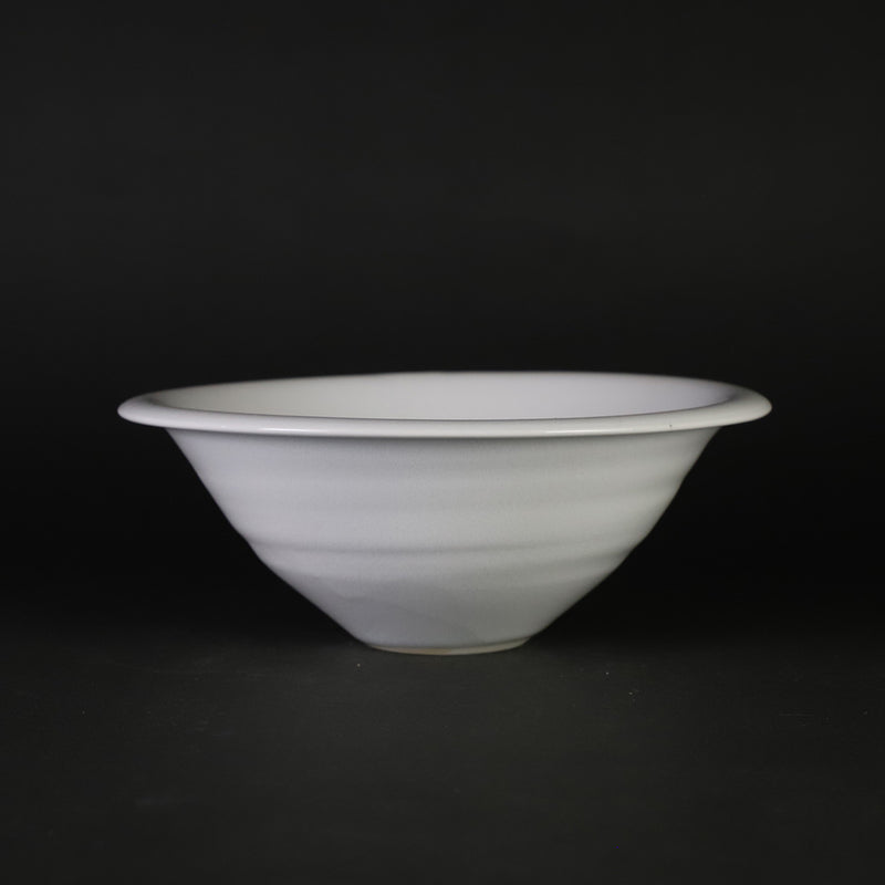 White porcelain bowl by Kenta Nakazato