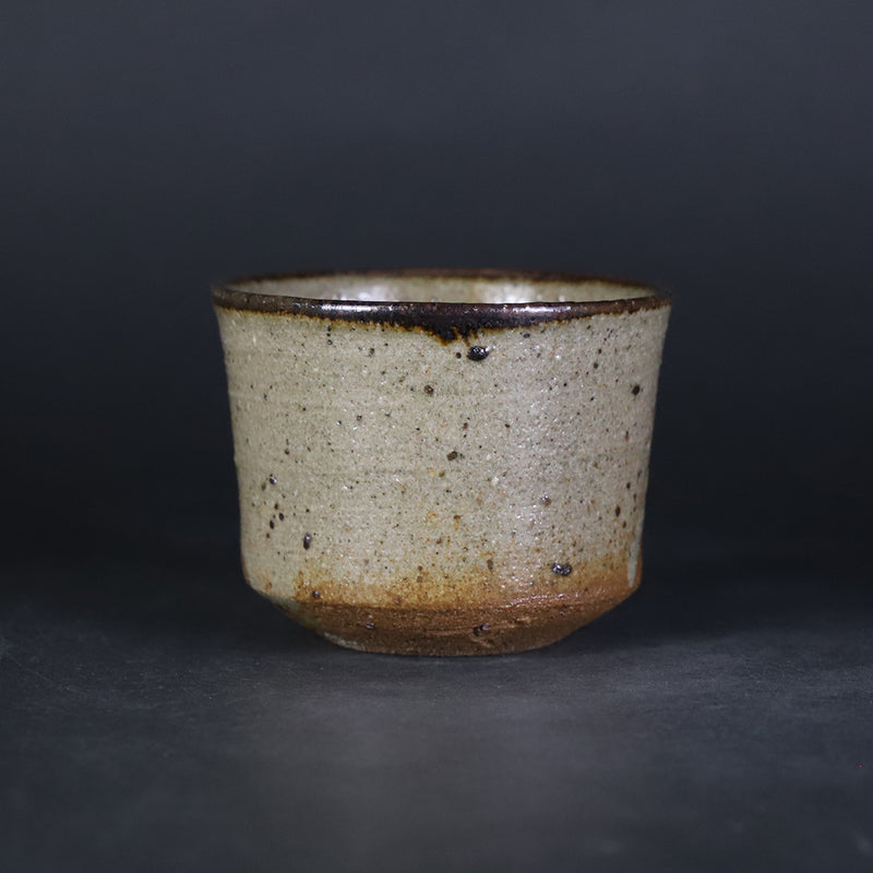 Painted Karatsu sake cup by Nakazato Taki 1
