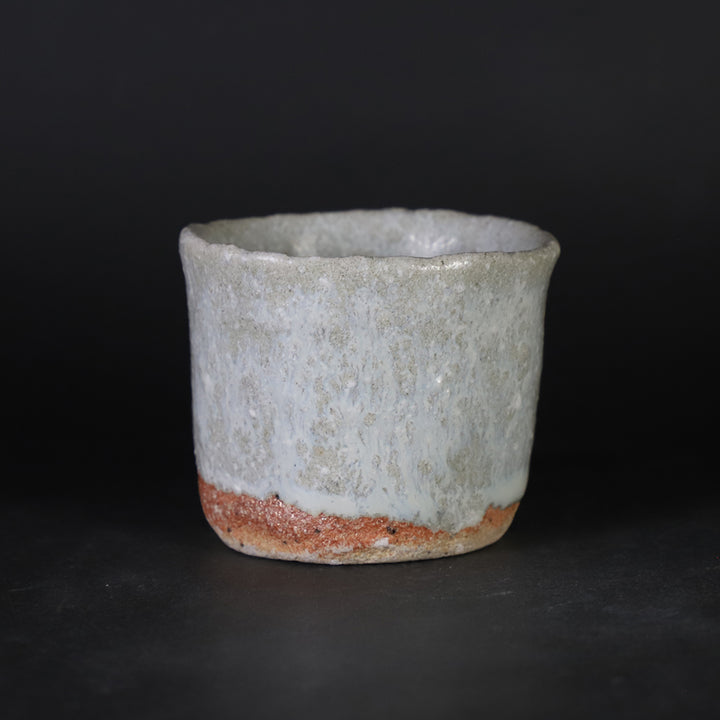 丸田宗彦　斑唐津　彫ぐい呑 絵唐津片口ぐい呑（丸田宗彦） Karatsu Sake Carafe Cup（Maruta