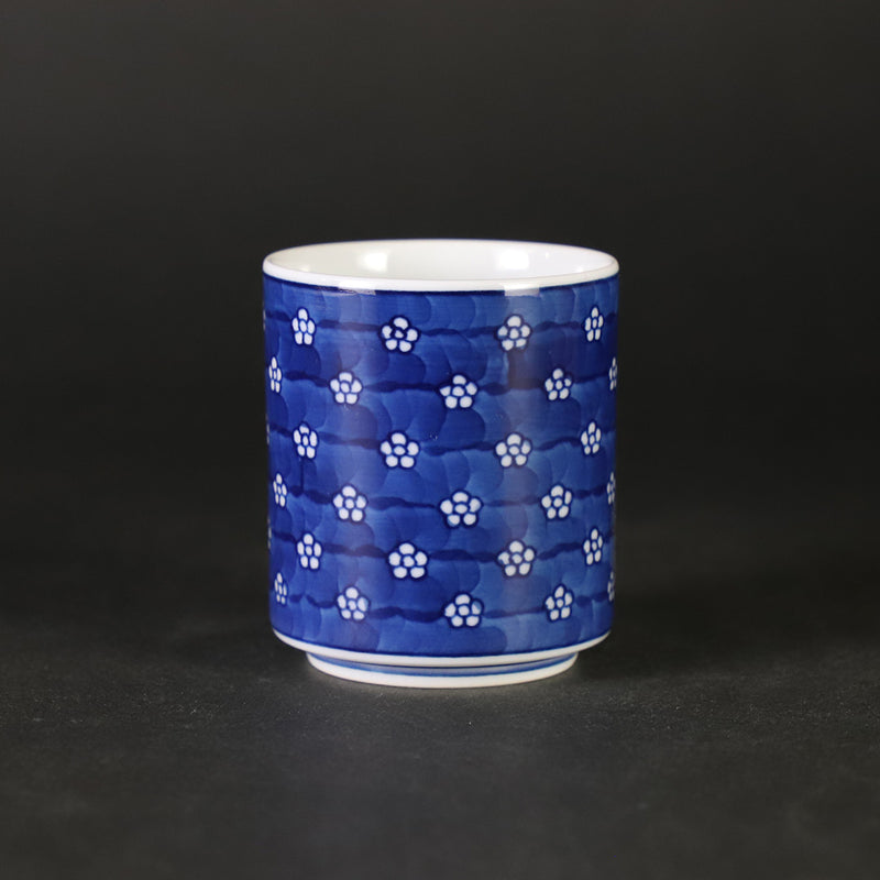 Gen-emon Kiln Plum blossom pattern peep-out sake cup