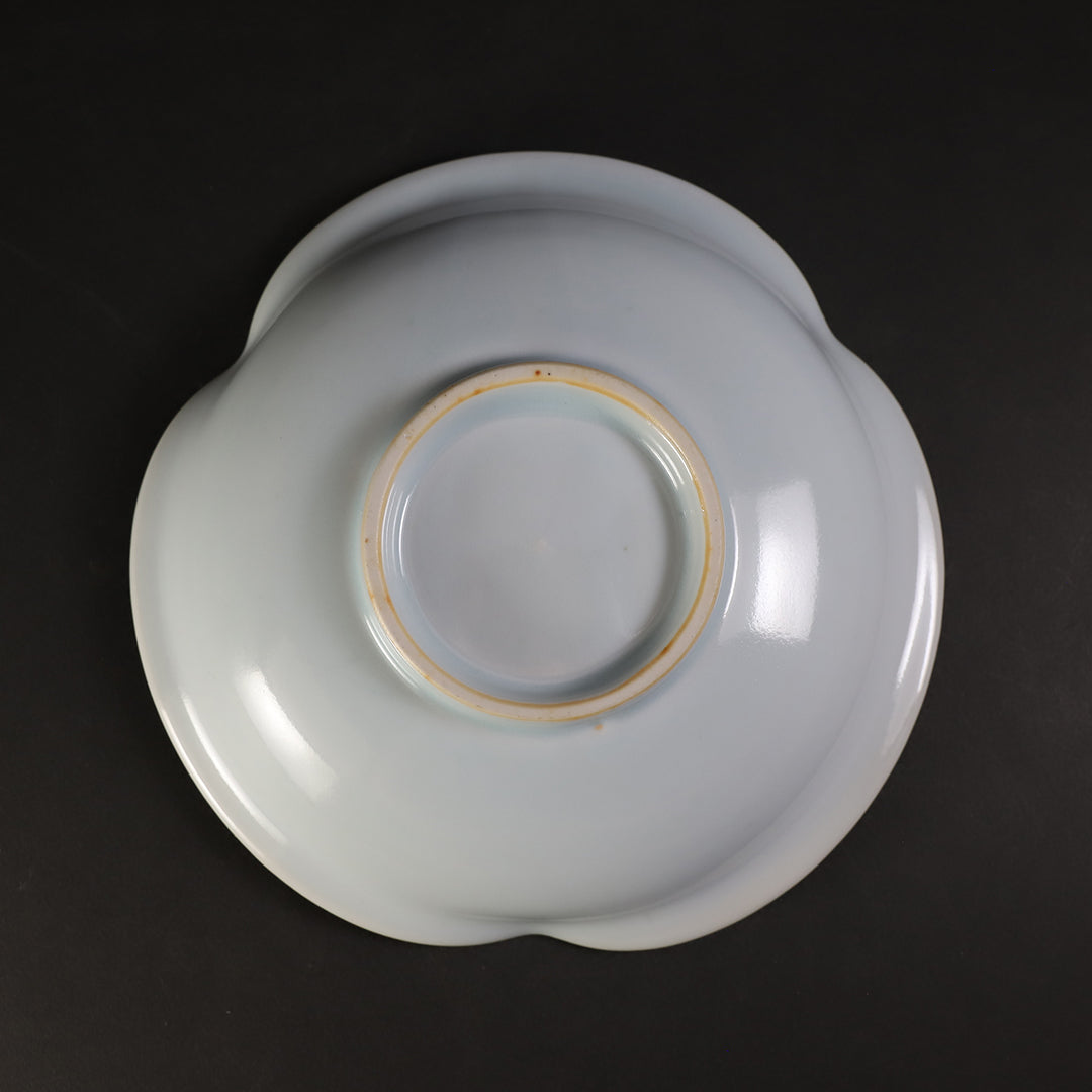 中里健太 作 青白磁州浜形皿 – ギャラリー一番館オンラインショップ