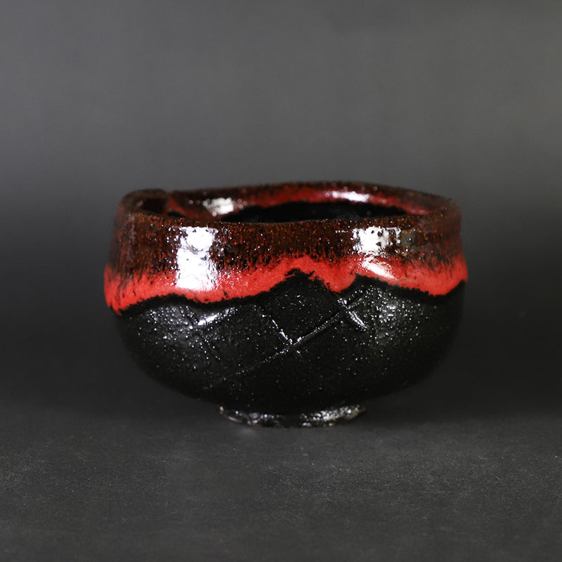 Tarouemon Nakazato 14th Beating Karatsu black tea bowl