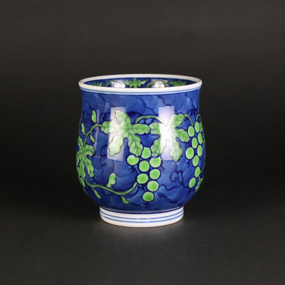 Gen'emon Kiln Green Grape Painting Teacup