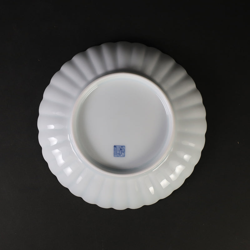 Kosengama Blue and white porcelain chrysanthemum 32 square 5 inch plate