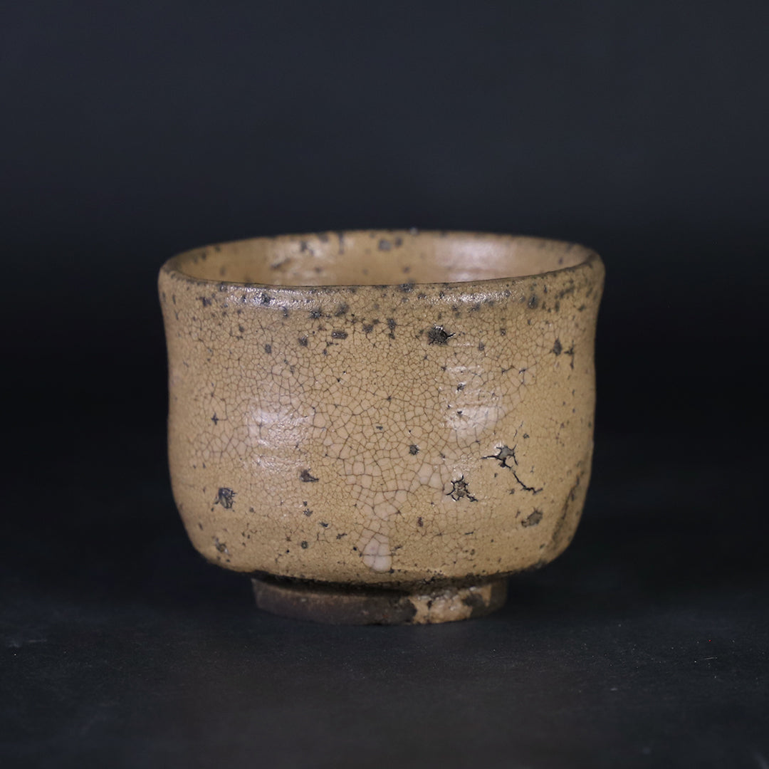 内村慎太郎 割高台 ぐい呑み 酒盃 山瀬たちぐい呑（内村慎太郎）Yamase Sake Cup（Shintaro