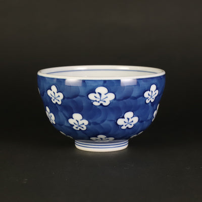 Gen'emon Kiln: Old-dyed plum blossom rice bowl