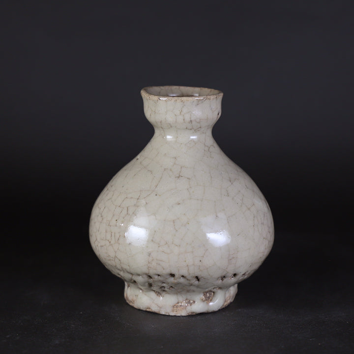 武末日臣 作 井戸徳利 No.125 – ギャラリー一番館オンラインショップ